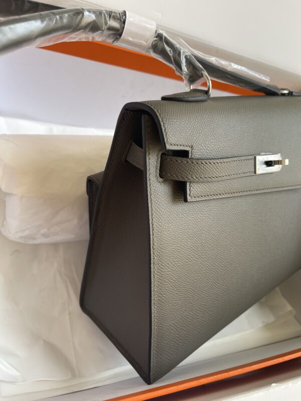 Hermes Kelly Pochette Handbag - Tin Gray 37910 - Image 5