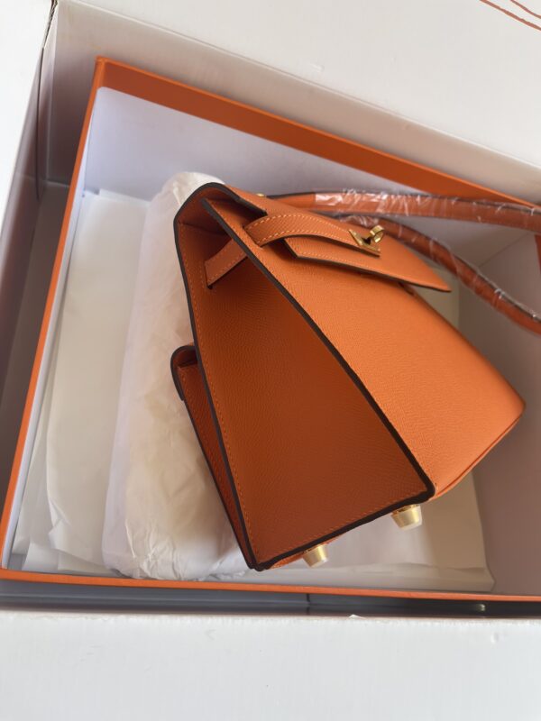 Hermes Kelly Pochette Handbag - Orange 32753 - Image 4