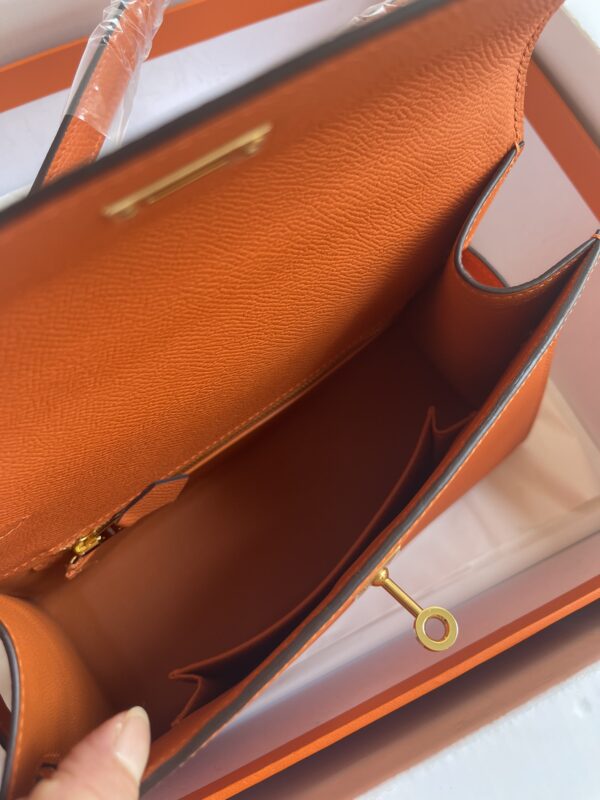 Hermes Kelly Pochette Handbag - Orange 32753 - Image 3