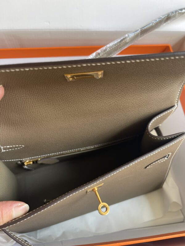 Hermes Kelly Pochette Handbag - Elephant Gray 76446 - Image 2