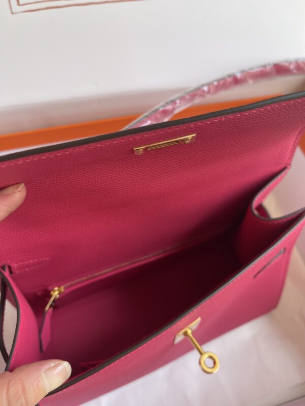 Hermes Kelly Pochette Handbag - Rose Red 85200 - Image 3