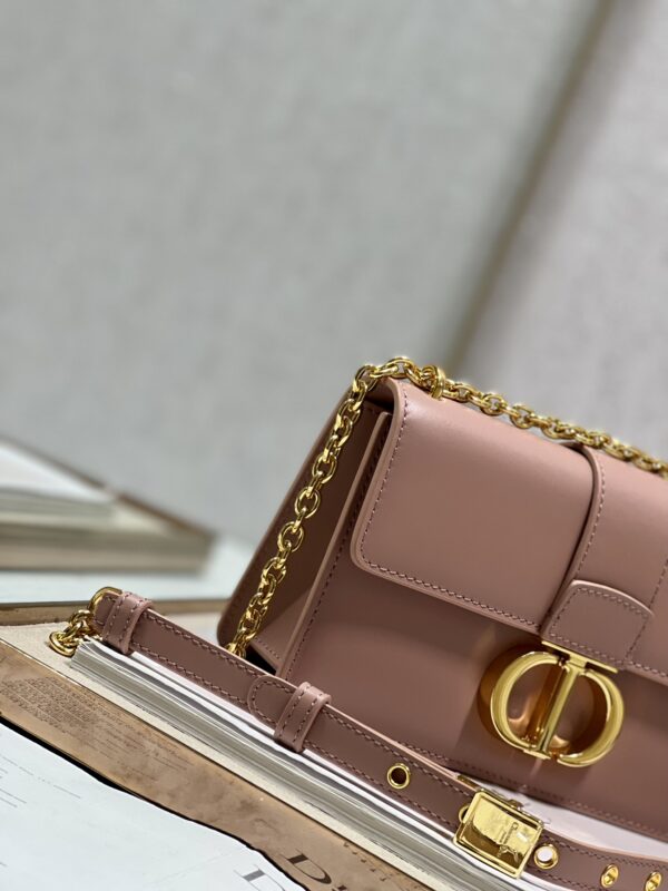 Dior 30 Montaigne East-West Chain Handbag - Pink 53398 - Image 5