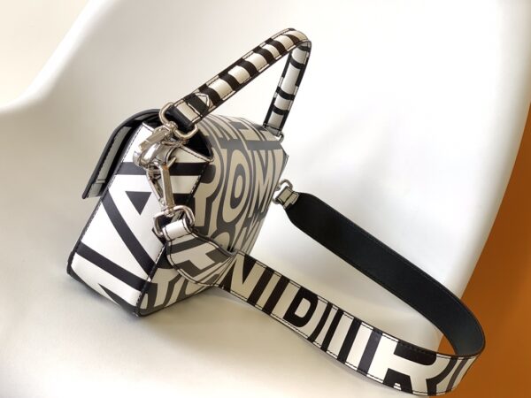 Fendi Roma and Marc Baguette Classic Medium HandBag - Black/White 12239 - Image 4