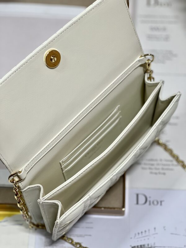 Dior Pearl Clutch - Patent Leather White 33274 - Image 5