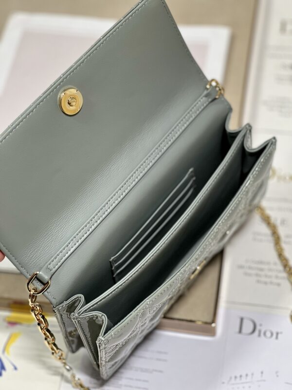 Dior Pearl Clutch - Patent Leather Rock Gray 75586 - Image 3