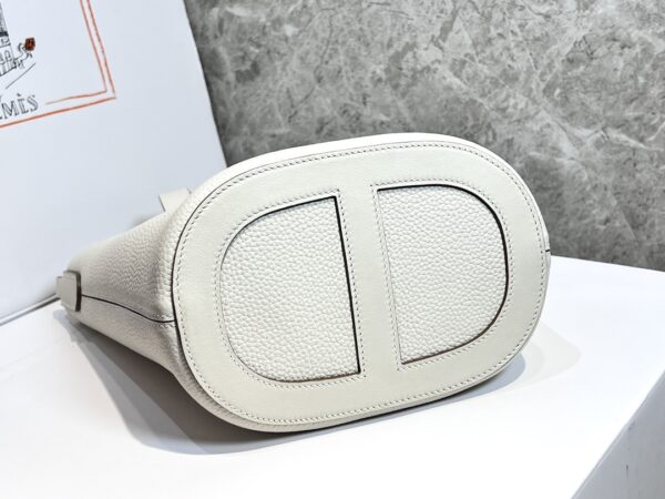 Hermes Pig Nose Vegetable Basket Bag - Milkshake Silver Buckle 62218 - Image 3
