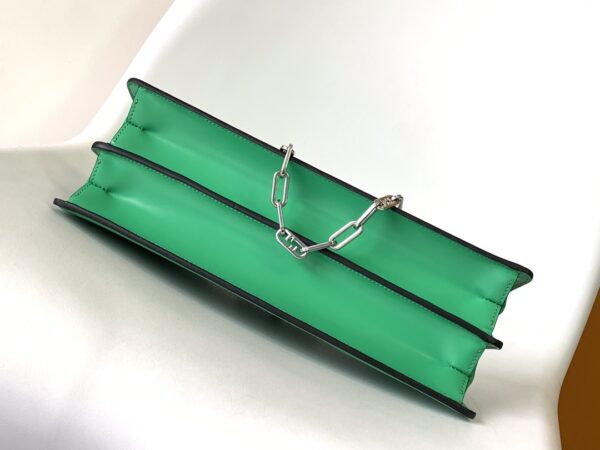 Fendi Peekaboo Cut Medium Bag - Green 32096 - Image 3