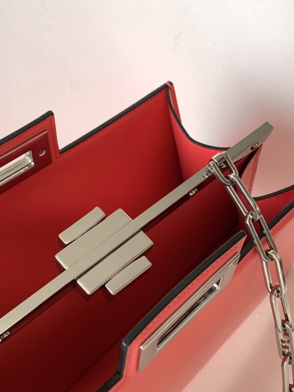 Fendi Peekaboo Cut Medium Bag - Peach 88257 - Image 5