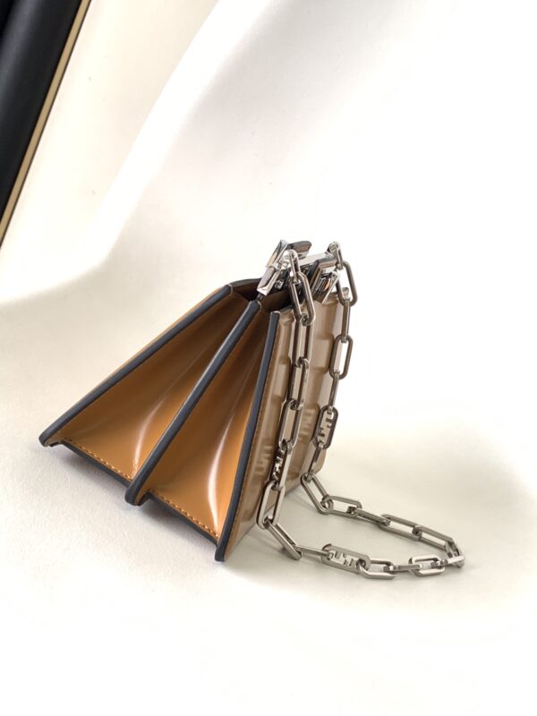 Fendi Peekaboo Cut Small Bag - Brown 38087 - Image 5