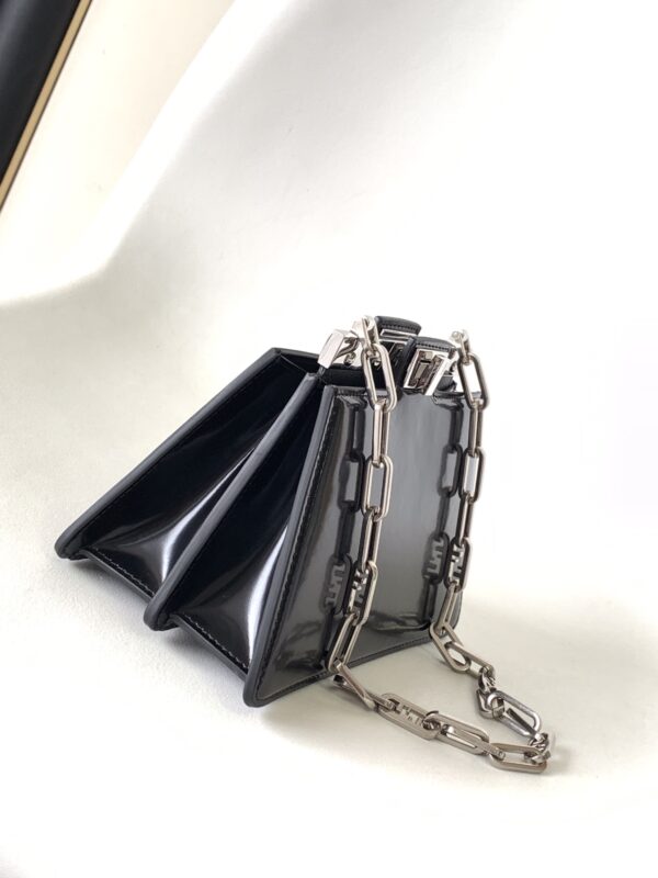 Fendi Peekaboo Cut Small Bag - Black 53042 - Image 4