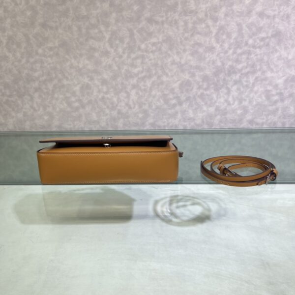 Fendi First Sight Handbag - Caramel 54782 - Image 4