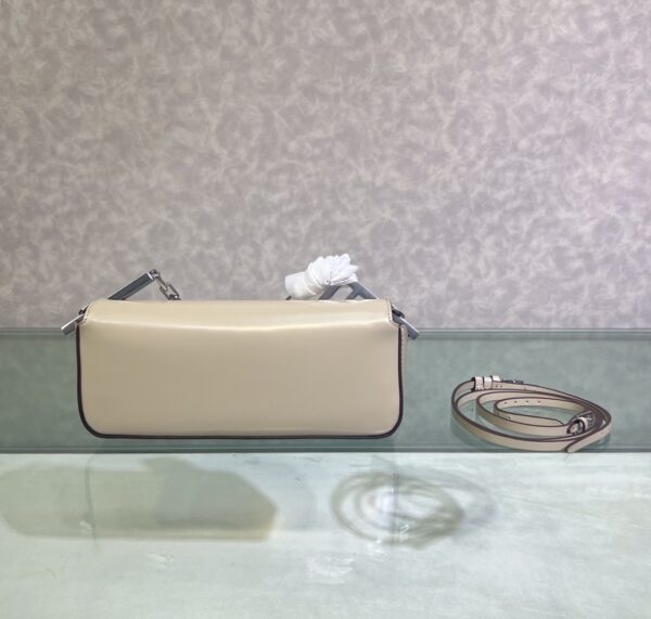 Fendi First Sight Handbag - Apricot 83781 - Image 5