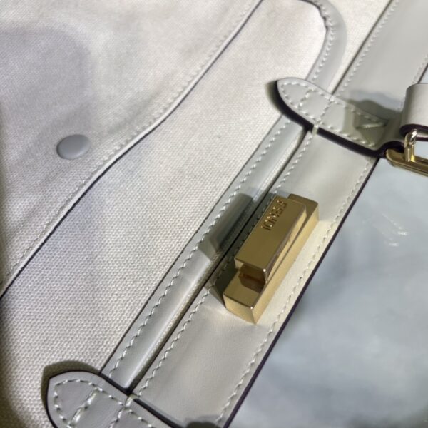 Fendi Peekaboo X-Tote Medium Handbag - Silver 92302 - Image 5
