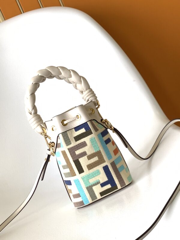 Fendi Mon Tresor Mini FF Embroidered Bucket Bag 86459 - Image 4