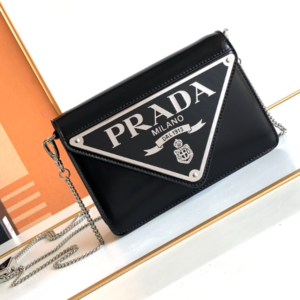 Prada Large Triangular Flip Cover Handbag - Black 81066