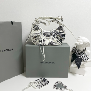 Balenciaga Half-Moon XSmall Armpit Dumpling Bag - White 18605