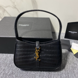 YSL’s New Spring and Summer Show Armpit Bag - Black (Golden) 53010