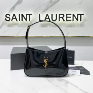 YSL's New Patent Leather Armpit Bag - Black 33135