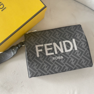 Fendi Roma Print Clutch Bag - Gray 83218