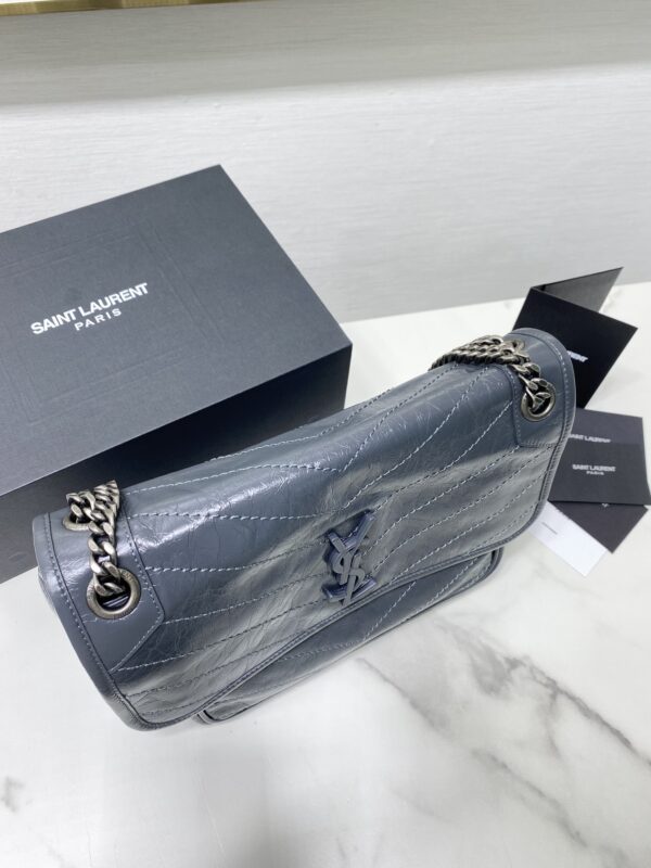YSL Saint Laurent's Niki's Medium Handbag - Blue and Gray 85527 - Image 4