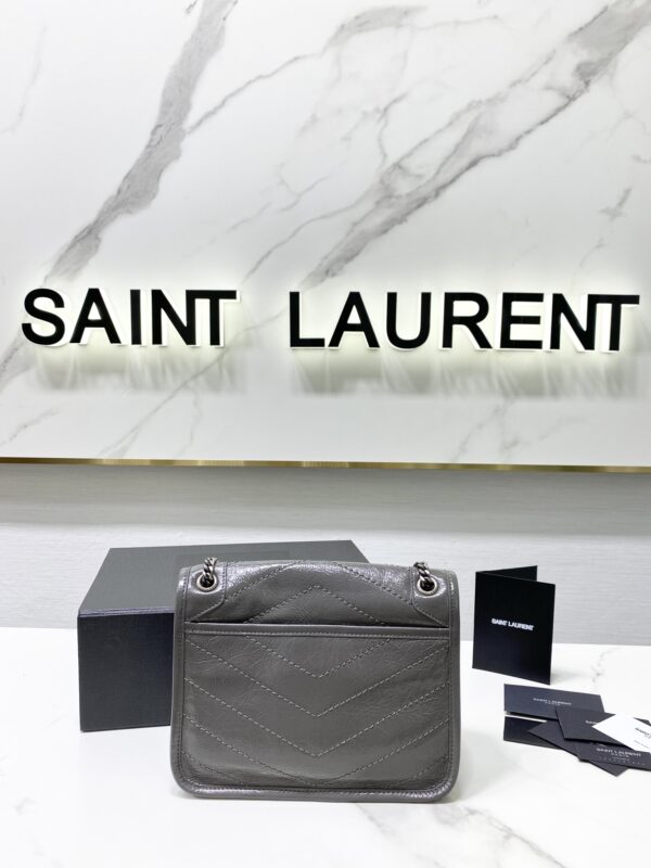 YSL Saint Laurent's Niki's Small Handbag - Dark Gray 14415 - Image 5