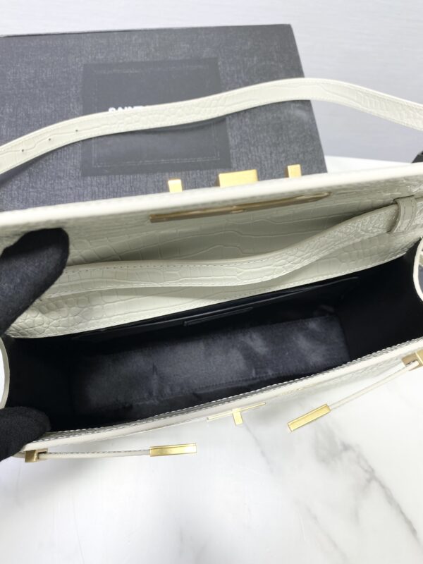YSL Women Manhattan Baguette Box Large Leather Bag - White 94245 - Image 2