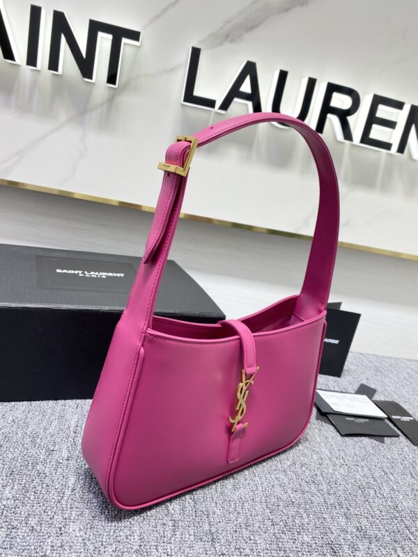YSL's New Patent Leather Armpit Bag - Pink 34285 - Image 3