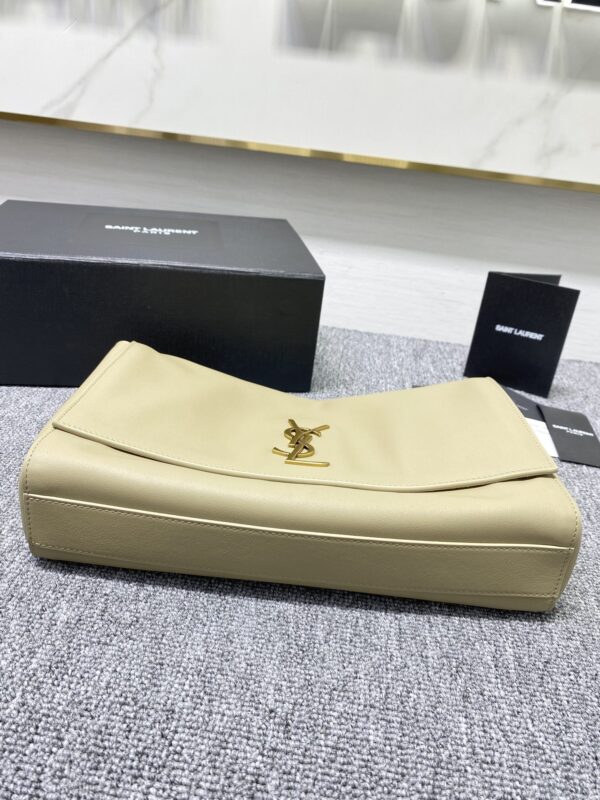 YSL Yves Saint Laurent Chain Handbag - Cream 81205 - Image 3