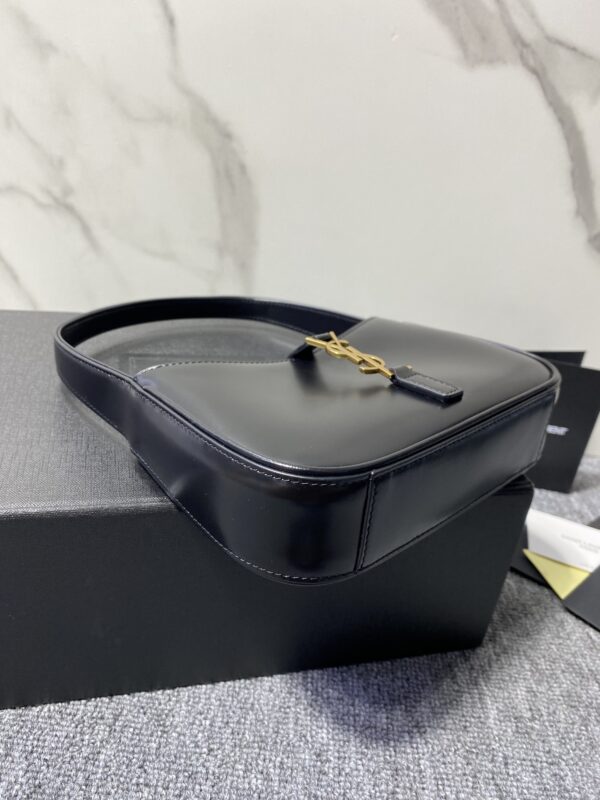 YSL’s New Spring and Summer Show Armpit Bag - Black (Golden) 73453 - Image 2