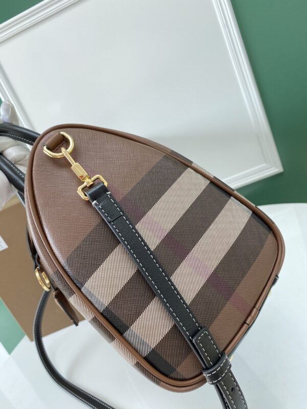 Burberry Birch Brown Plaid Bowling Bag 46284 - Image 4