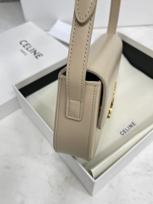 Celine Triomphe Shiny Cow Leather Shoulder Bag - Skin 91486 - Image 5