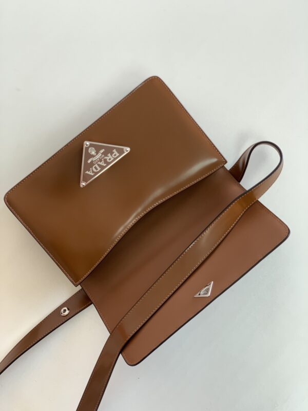 Prada Retro and High-End Bag - Brown 33673 - Image 2