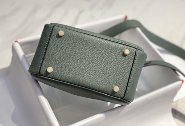 Hermes Mini Lindy Handbags - Almond Green 49046 - Image 3