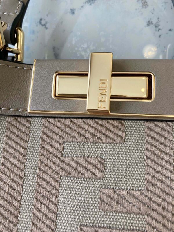 Fendi Presbyopia Tote Bag - Premium Gray 11587 - Image 2