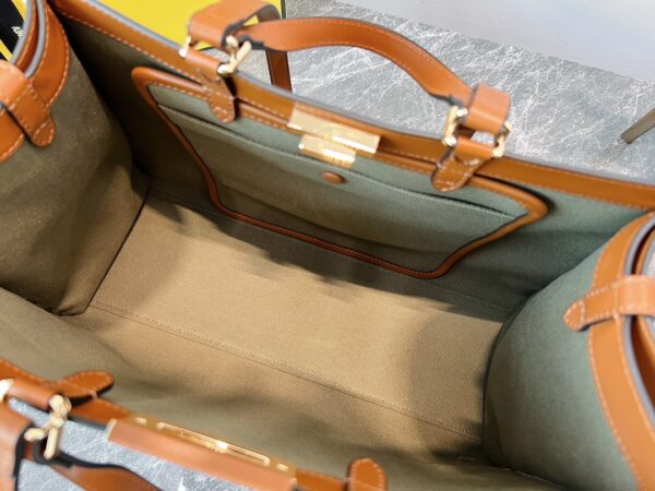 Fendi Old Flower Tote Bag - Brown 69592 - Image 3