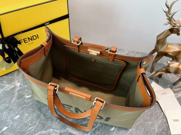Fendi Logo Tote Bag 85296 - Image 2