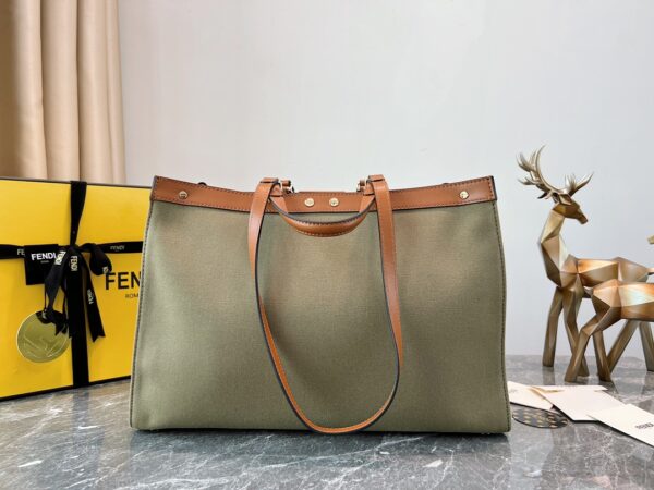 Fendi Logo Tote Bag 85296 - Image 3