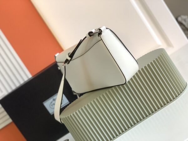 Prada Flip-Top Shoulder Bag - White 91508 - Image 5