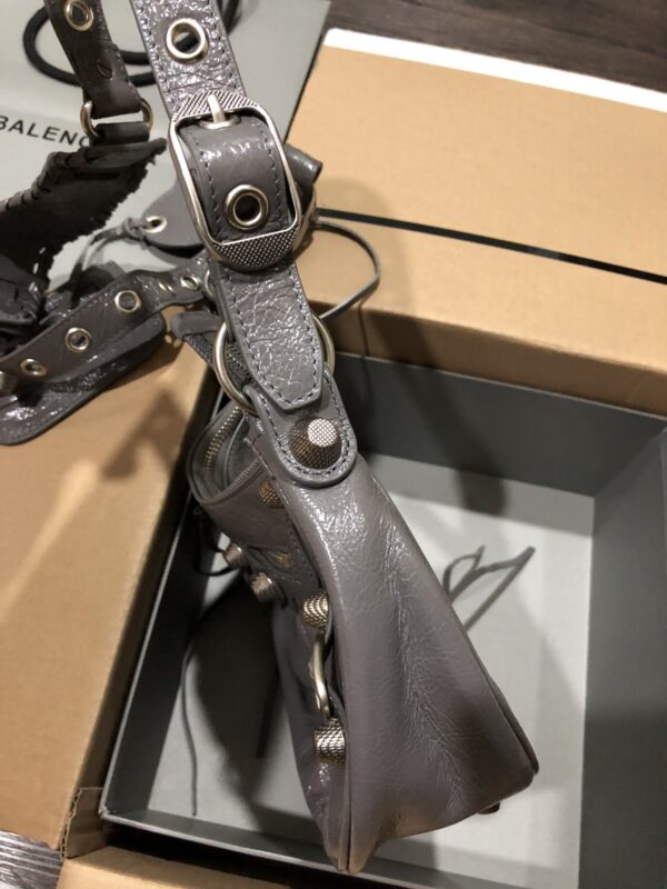 Balenciaga Le Cagole Half-Moon Large Armpit Dumpling Bag - Gray 59231 - Image 5