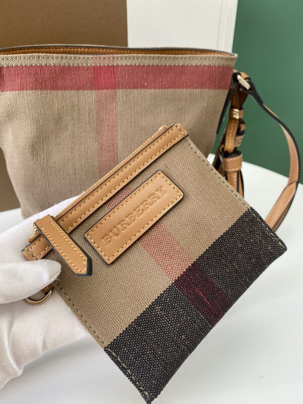Burberry Ashby Metal Buckle Handbag - Brown 98000 - Image 5