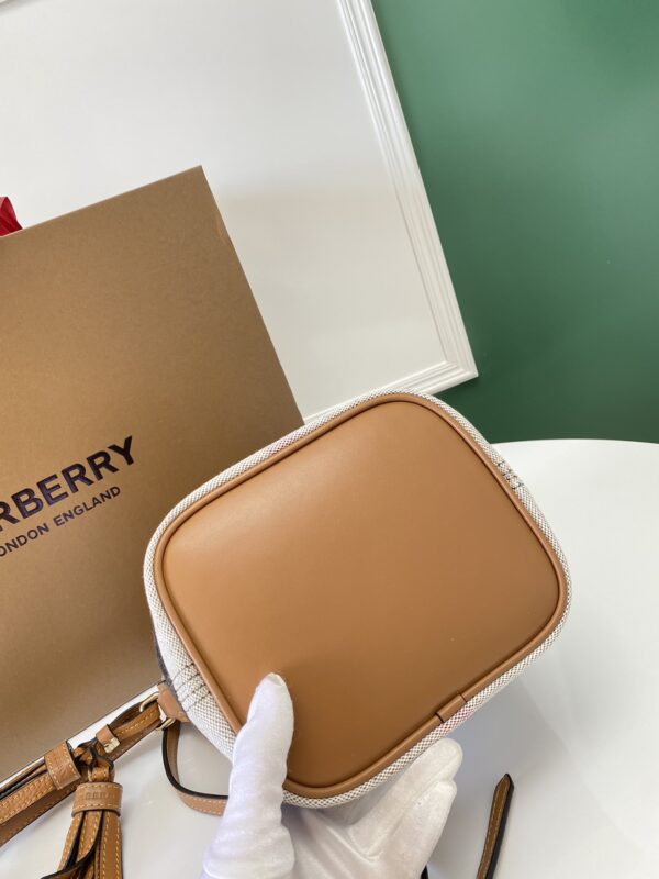 Burberry Ashby Metal Buckle Handbag - Brown 98000 - Image 4