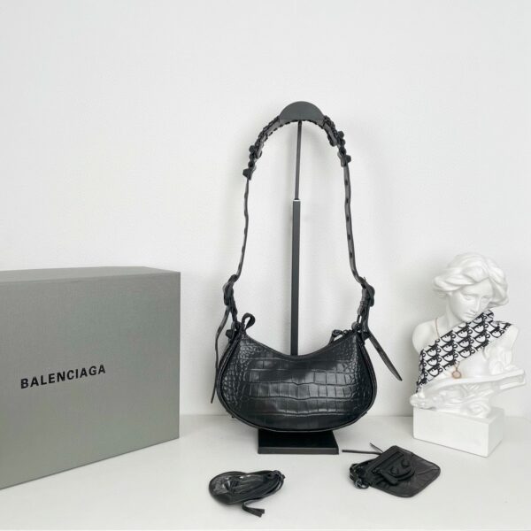 Balenciaga Le Cagole Half-Moon Large Armpit Dumpling Bag - Black 18186 - Image 5