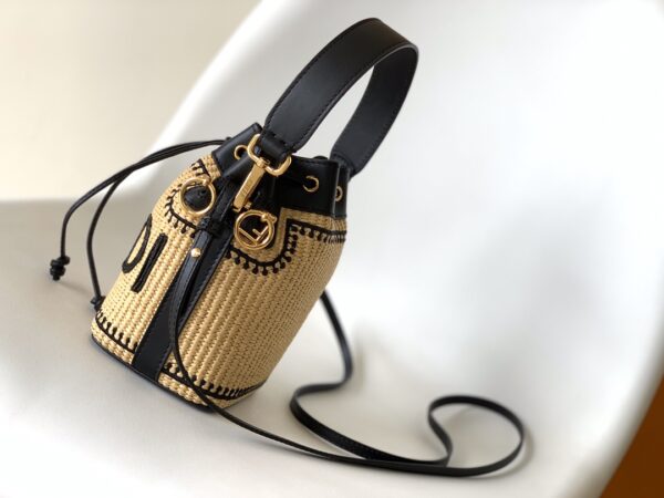 Fendi Mon Tresor Mini Straw Bucket Bag 88539 - Image 4