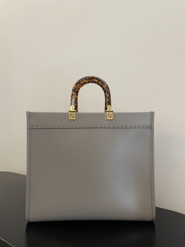 Fendi Sunshine Small Tote Bag - Khaki 26563 - Image 2