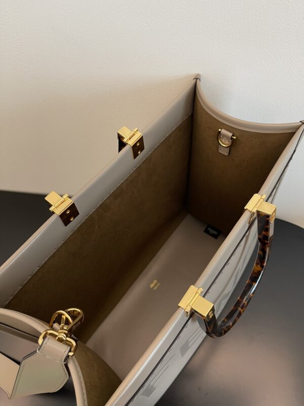 Fendi Sunshine Small Tote Bag - Khaki 26563 - Image 4