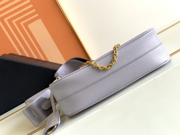 Prada Baokuanqnylon Hobo Large Handbag - Purple 73784 - Image 4