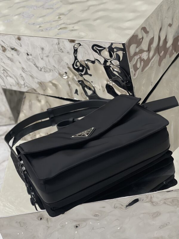 Prada Popular Medium Messenger Bag - Black 10798 - Image 3