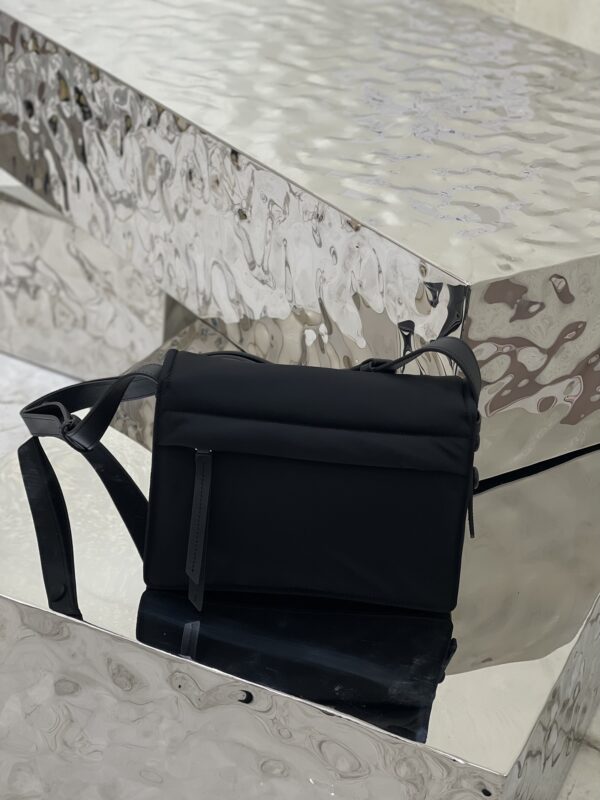 Prada Popular Small Messenger Bag - Black 80871 - Image 4