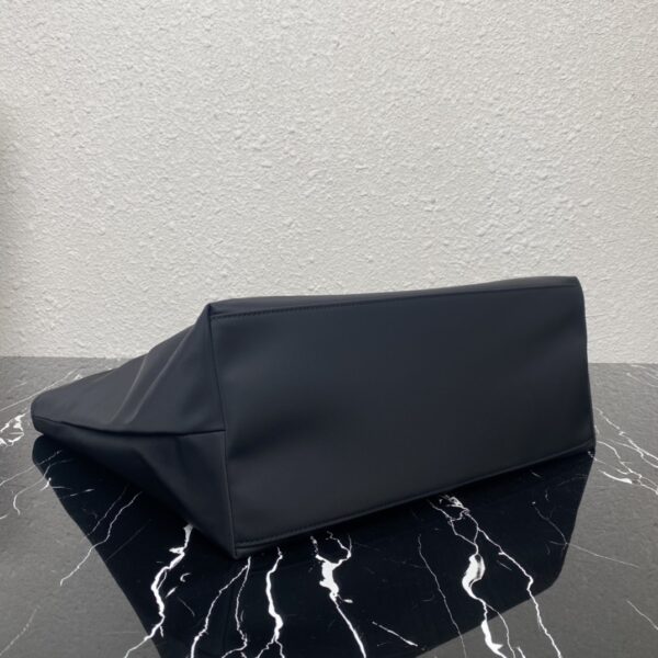 Prada Traditional Tote Bag - Black 53173 - Image 3