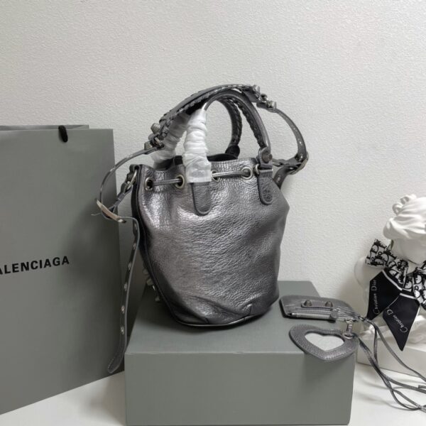 Balenciaga Le Cagole Large Bucket Bag - Gray 12924 - Image 5